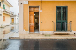 Casa Munafò near the sandy beach